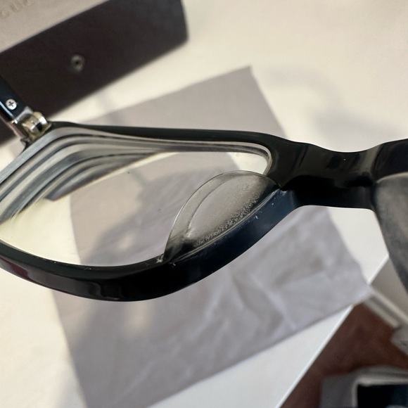 Gucci glasses frames with box - Picture 5 of 8